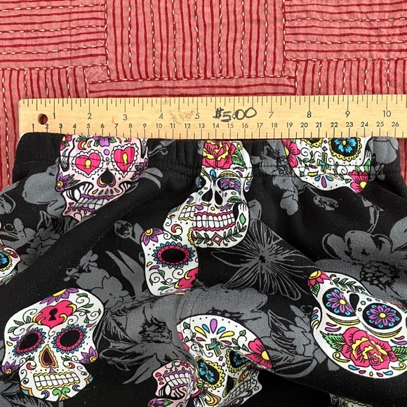 Just Cozy Womens size XS / Small thick fleece colorful Mexican skulls Leggings - Picture 5 of 15